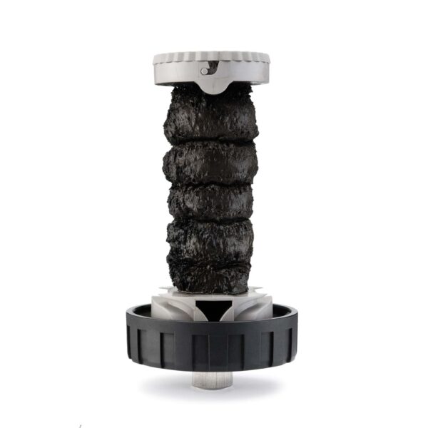 Adey MagnaClean Pro2 — vue intérieure avec dépôts magnétite collectés Vue intérieure du filtre Adey MagnaClean Pro2 avec dépôts magnétite collectés sur l'aimant